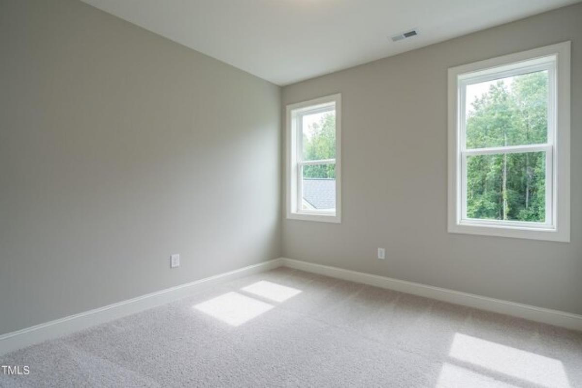 Picture of Home For Sale in Durham, North Carolina, United States