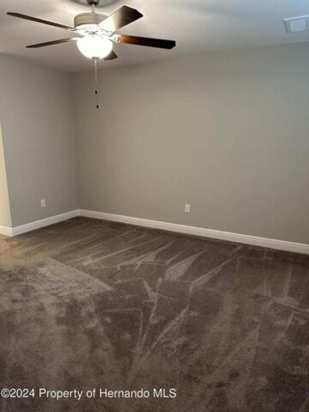 Picture of Home For Sale in Weeki Wachee, Florida, United States