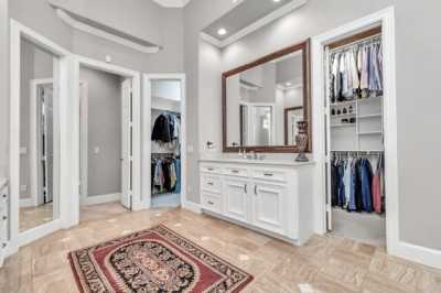 Home For Sale in The Woodlands, Texas