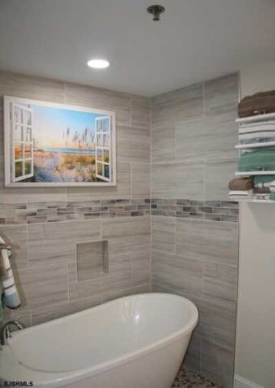 Home For Sale in Atlantic City, New Jersey