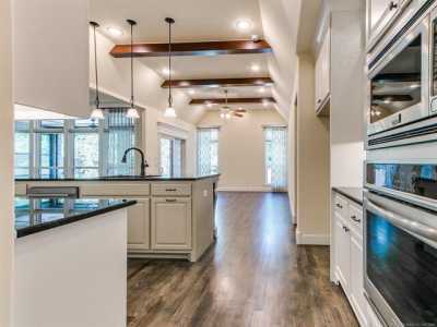 Home For Sale in Bixby, Oklahoma