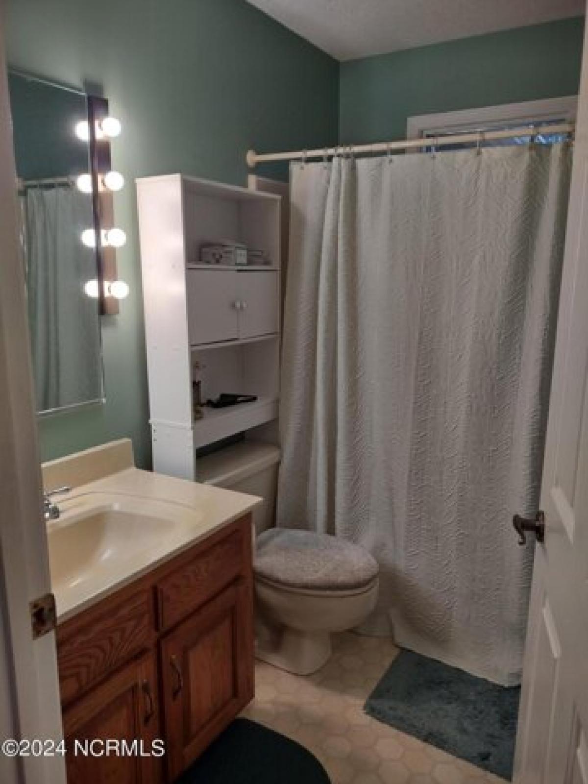 Picture of Home For Sale in Calabash, North Carolina, United States