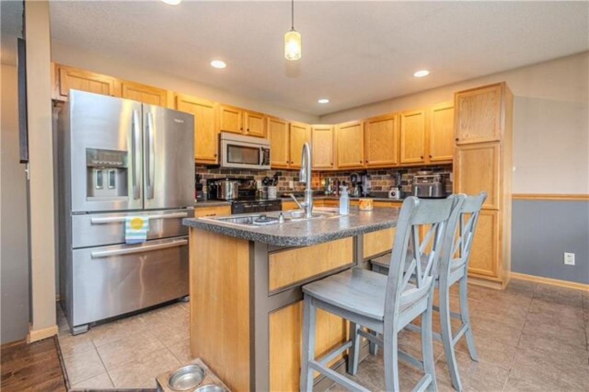 Picture of Home For Sale in Des Moines, Iowa, United States