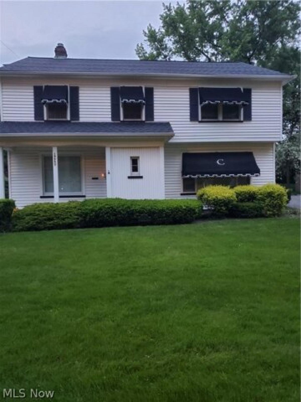 Picture of Home For Sale in Shaker Heights, Ohio, United States