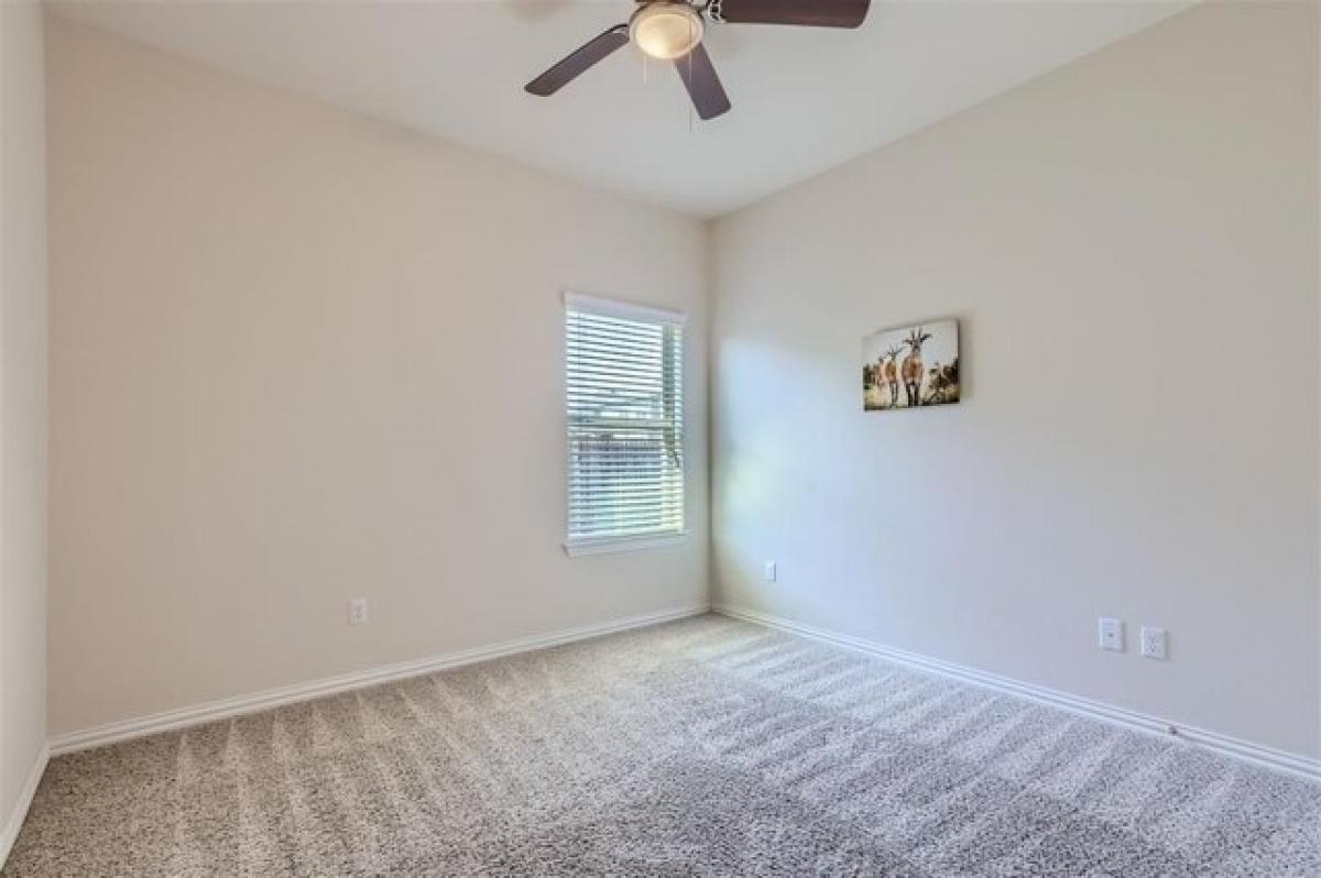 Picture of Home For Sale in Leander, Texas, United States