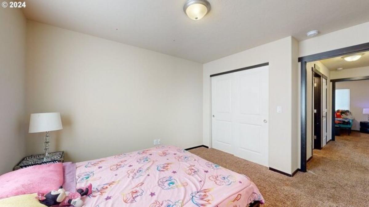 Picture of Home For Sale in Umatilla, Oregon, United States