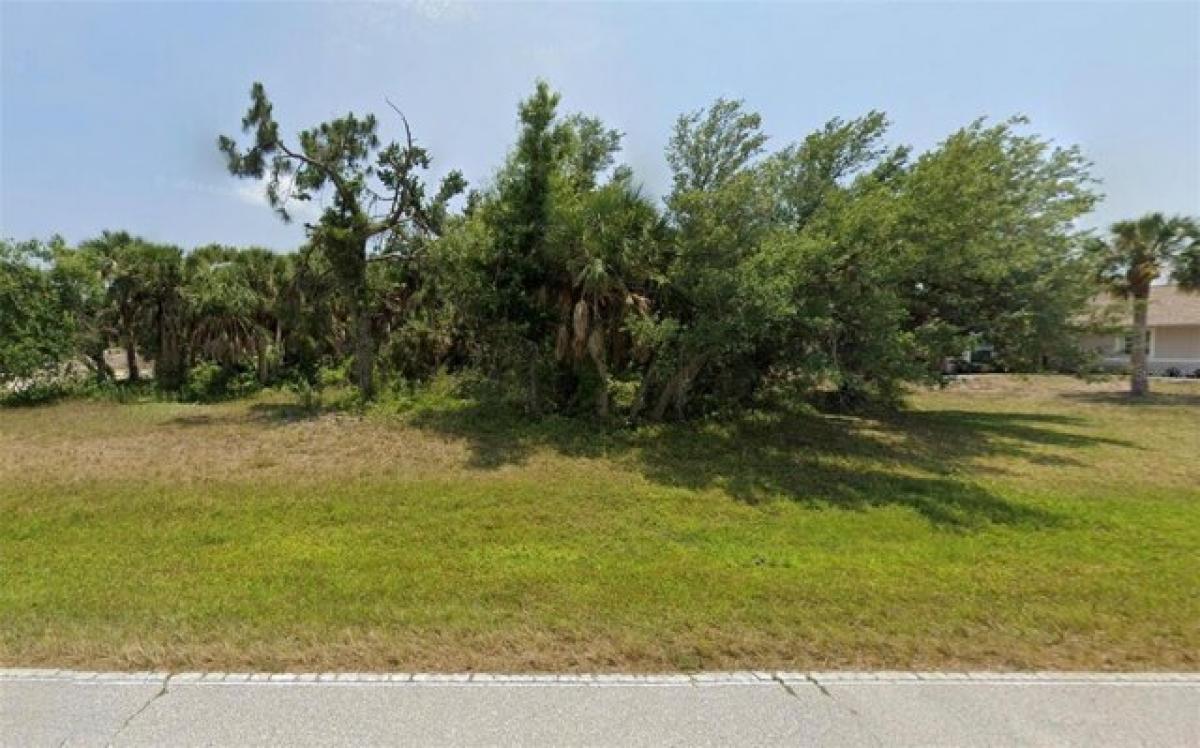 Picture of Residential Land For Sale in Rotonda West, Florida, United States