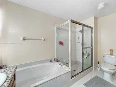 Home For Sale in Miramar, Florida