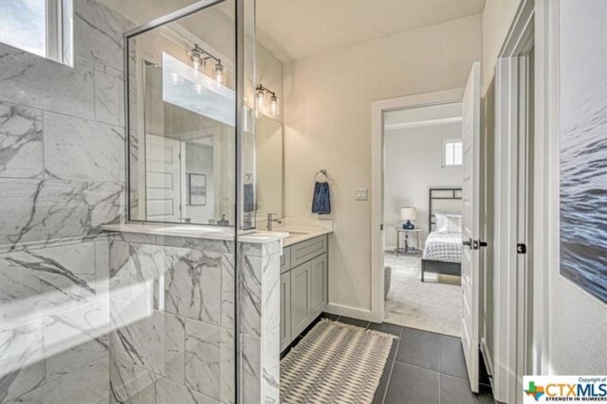 Picture of Home For Sale in Round Rock, Texas, United States