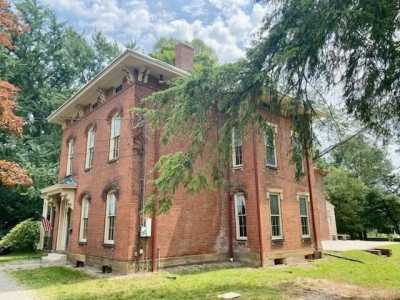 Home For Sale in Newark, Ohio