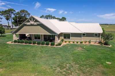 Home For Sale in Wildwood, Florida