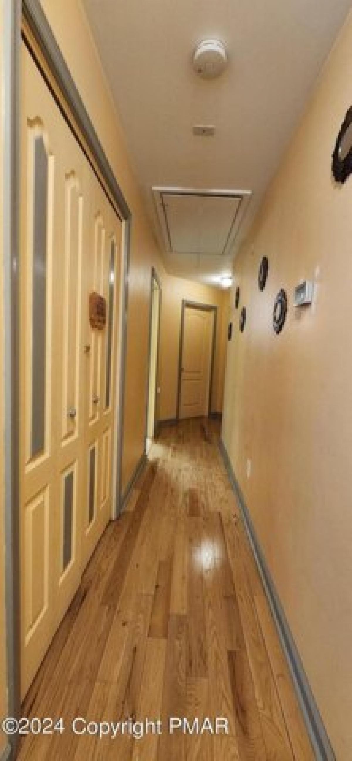 Picture of Home For Sale in East Stroudsburg, Pennsylvania, United States