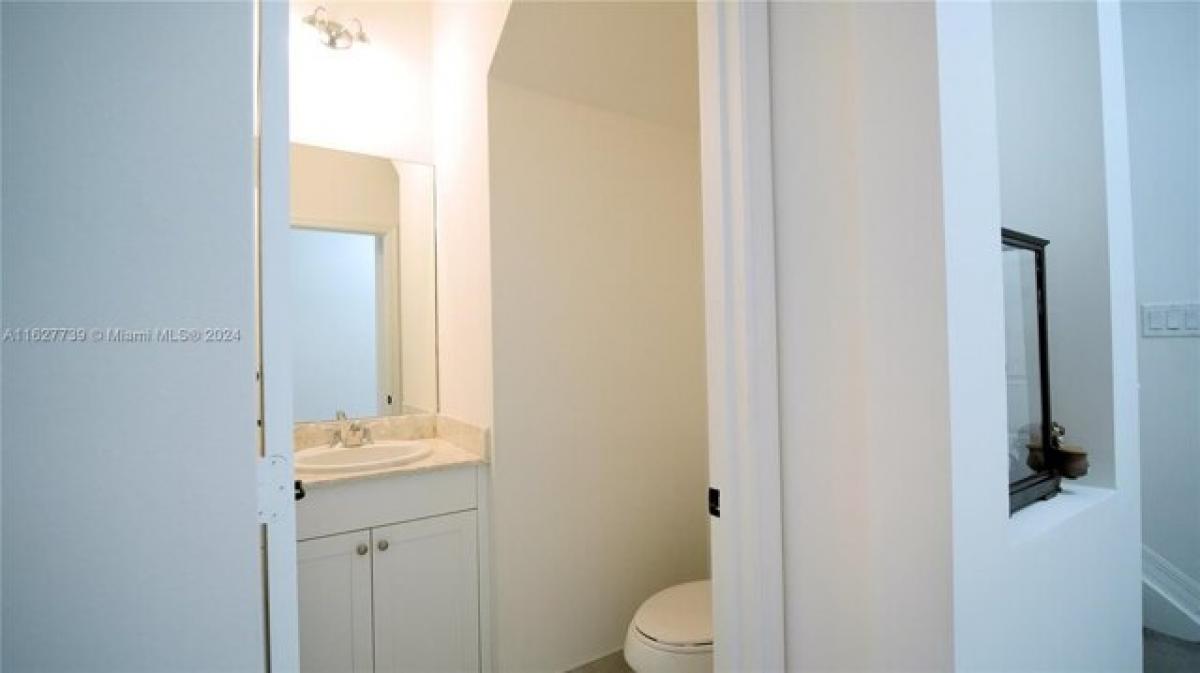 Picture of Home For Sale in Ave Maria, Florida, United States