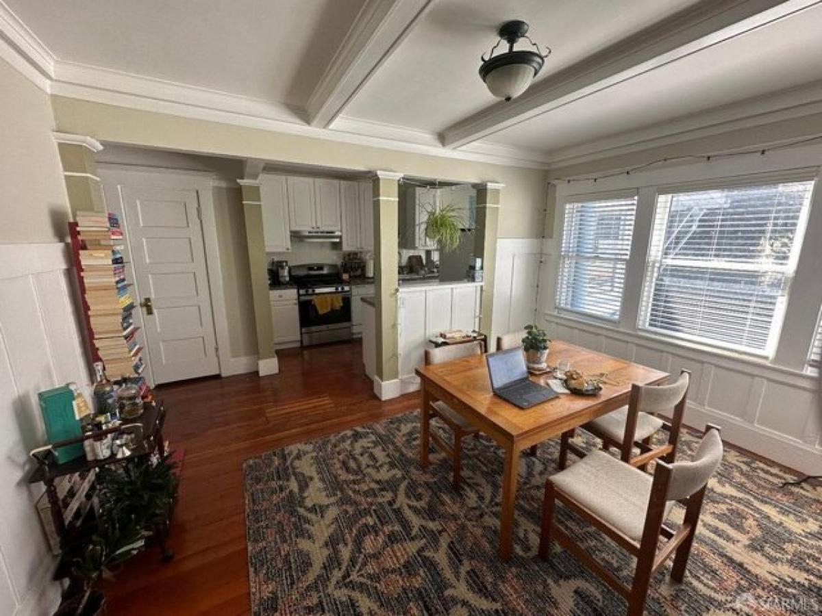 Picture of Home For Sale in Oakland, California, United States