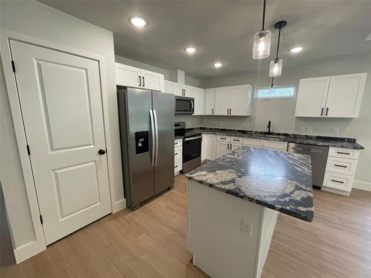 Picture of Home For Sale in Gainesville, Florida, United States