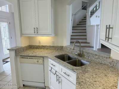 Home For Sale in Port Orange, Florida