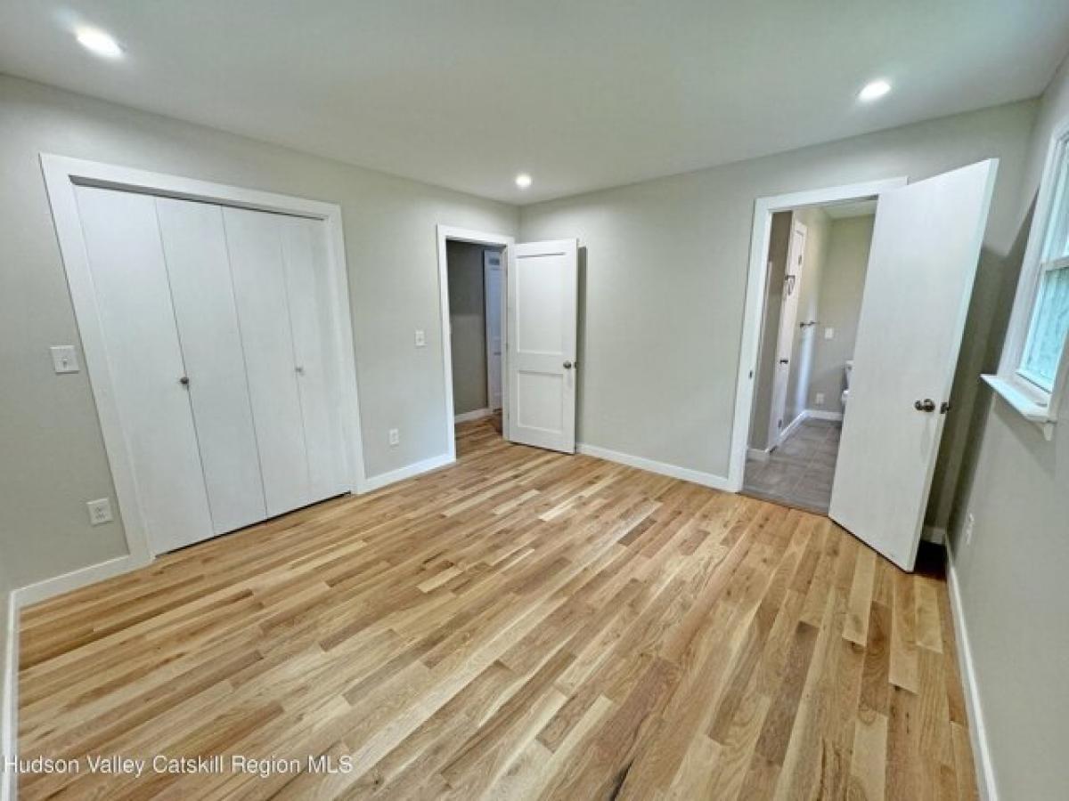 Picture of Home For Sale in Shokan, New York, United States