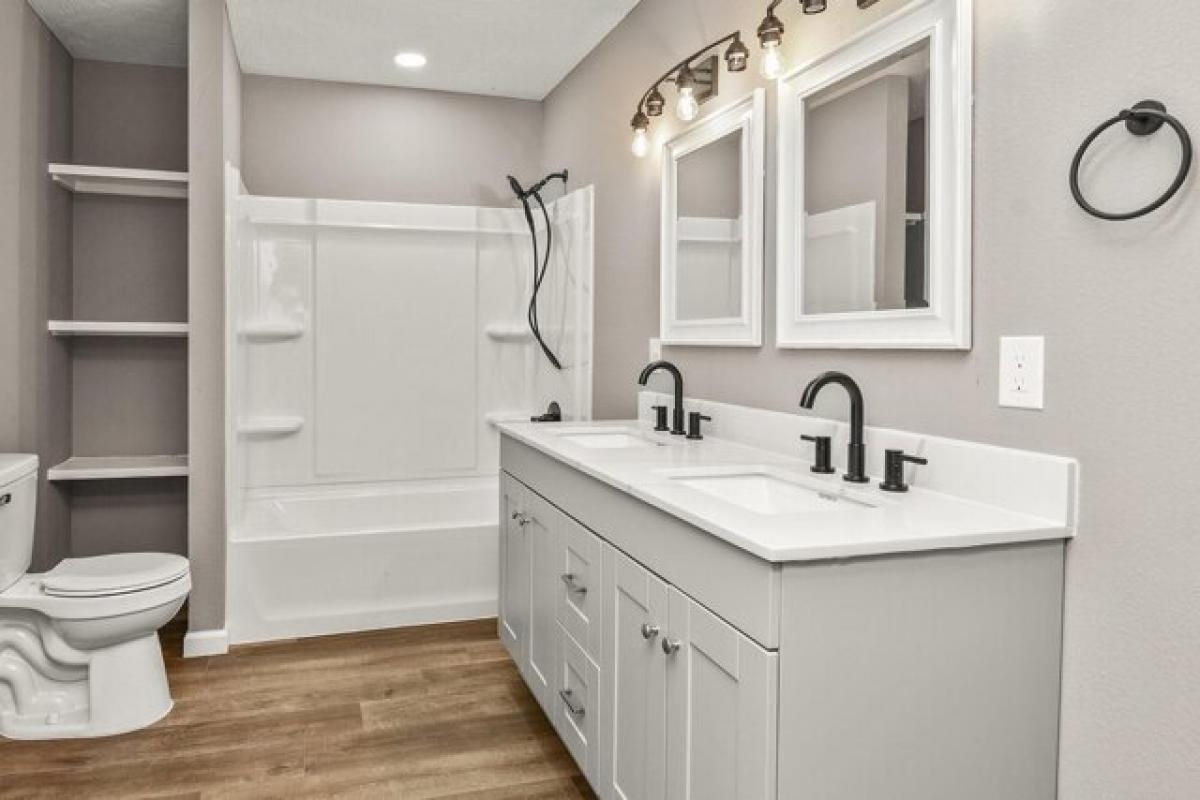 Picture of Home For Sale in Springfield, Missouri, United States