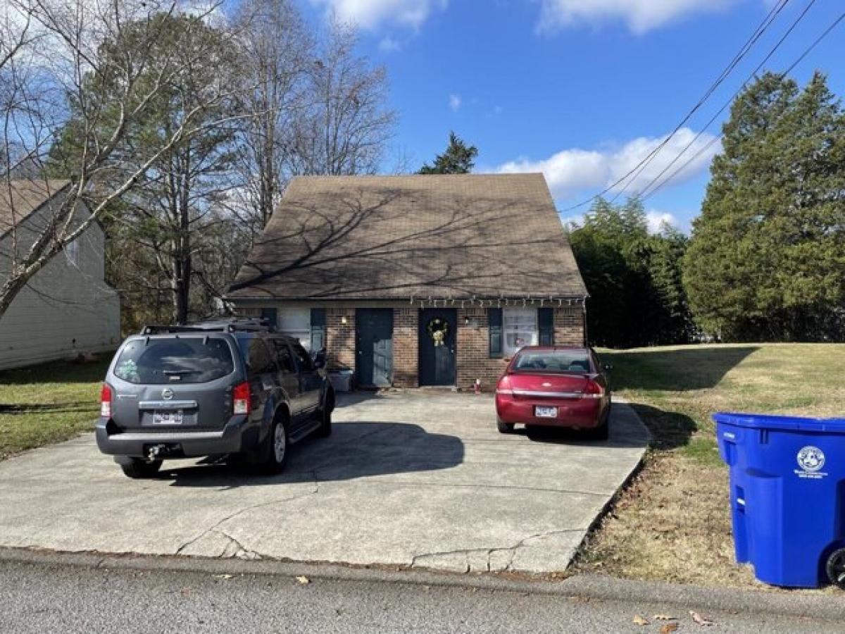 Picture of Home For Sale in Cleveland, Tennessee, United States