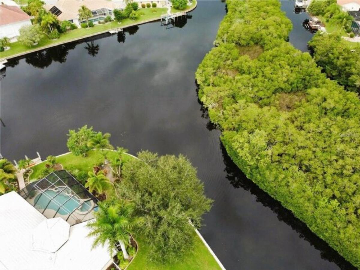 Picture of Residential Land For Sale in Punta Gorda, Florida, United States