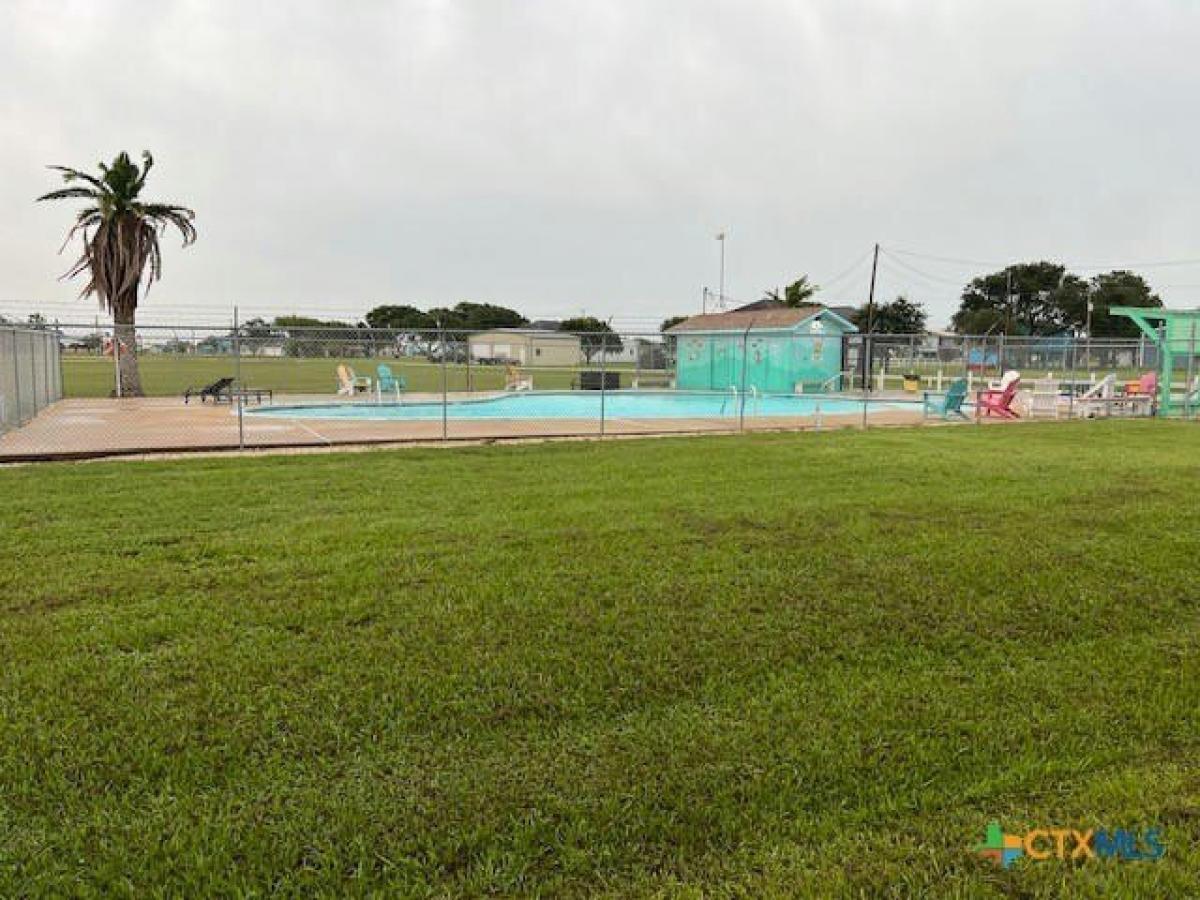 Picture of Residential Land For Sale in Palacios, Texas, United States