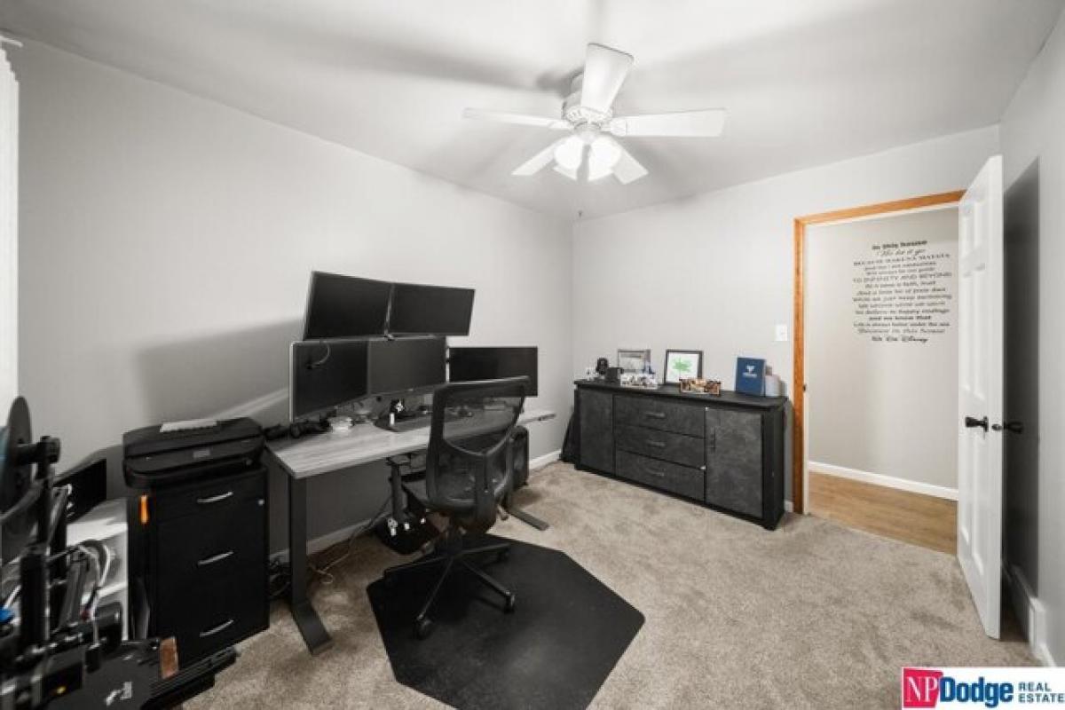 Picture of Home For Sale in Fremont, Nebraska, United States