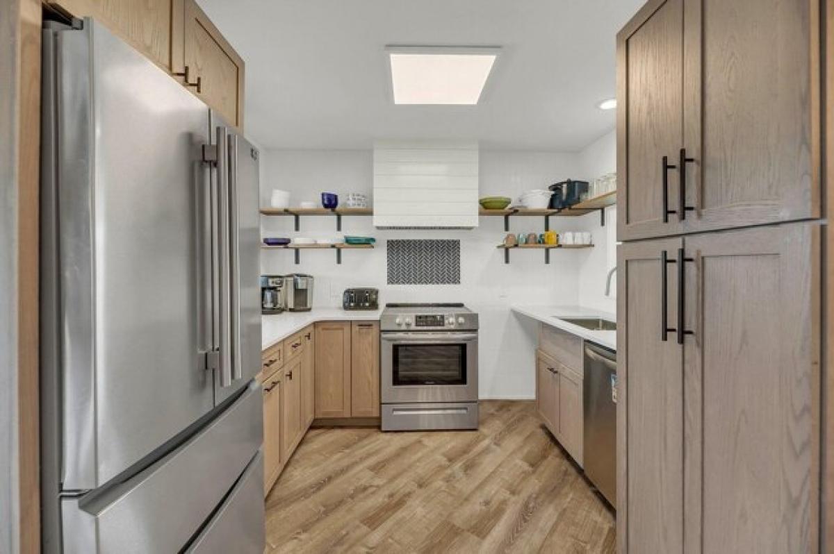 Picture of Home For Sale in Edisto Island, South Carolina, United States