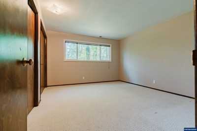 Home For Sale in Corvallis, Oregon