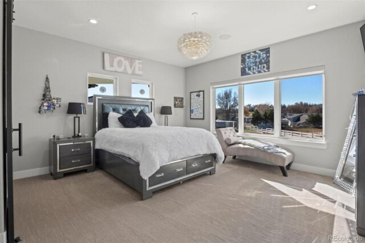 Picture of Home For Sale in Arvada, Colorado, United States