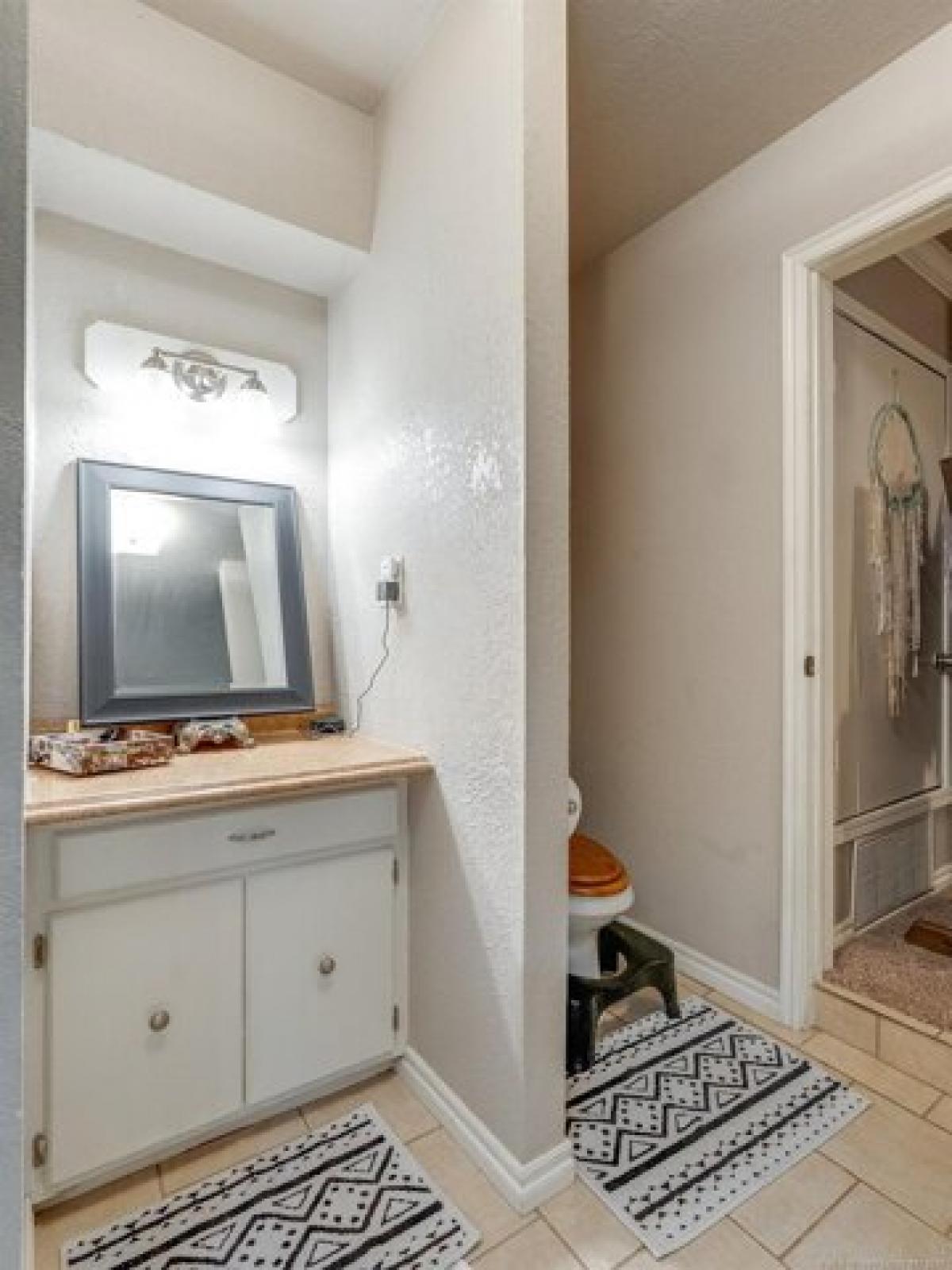 Picture of Home For Sale in Ada, Oklahoma, United States