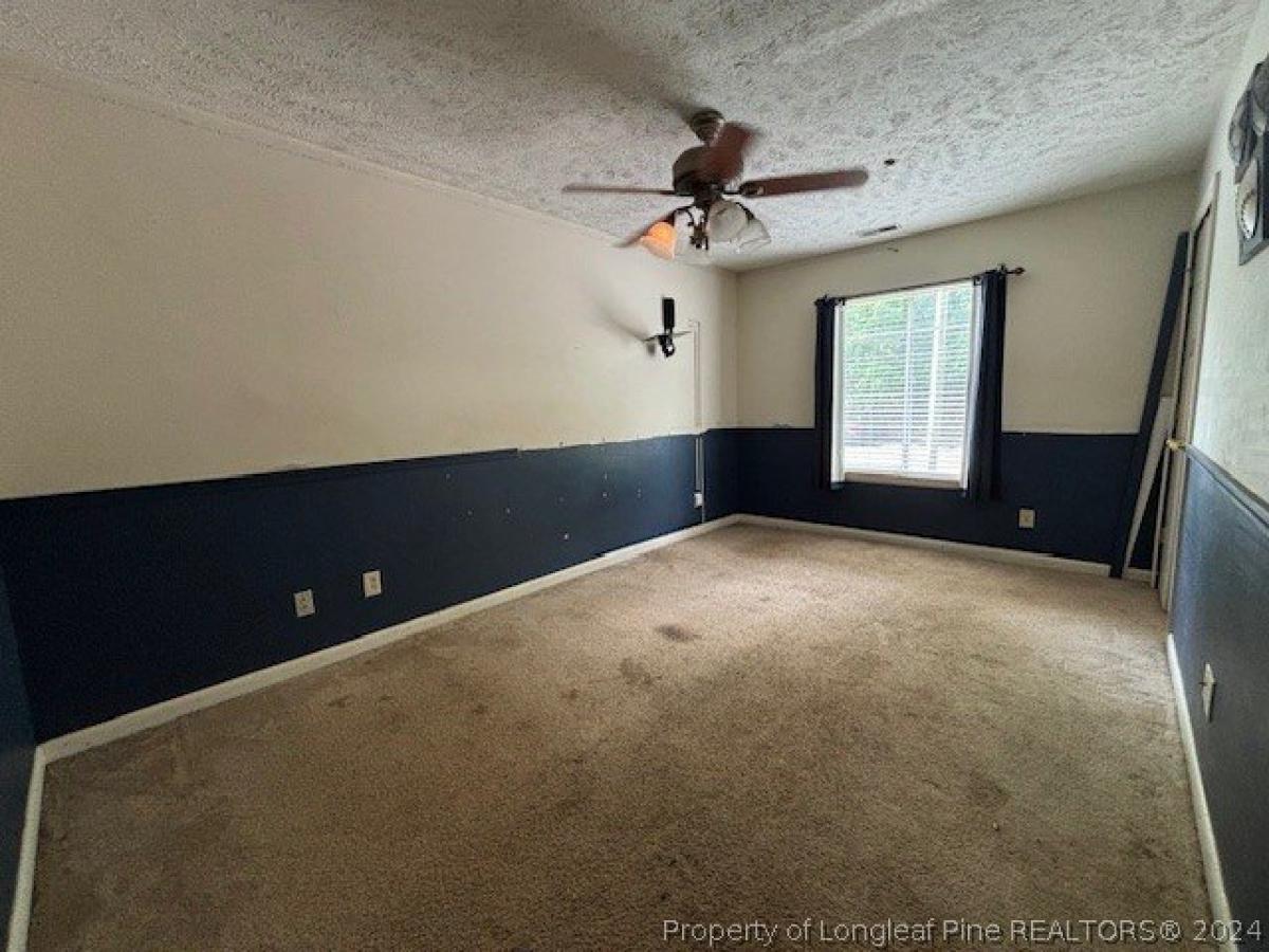 Picture of Home For Sale in Fayetteville, North Carolina, United States