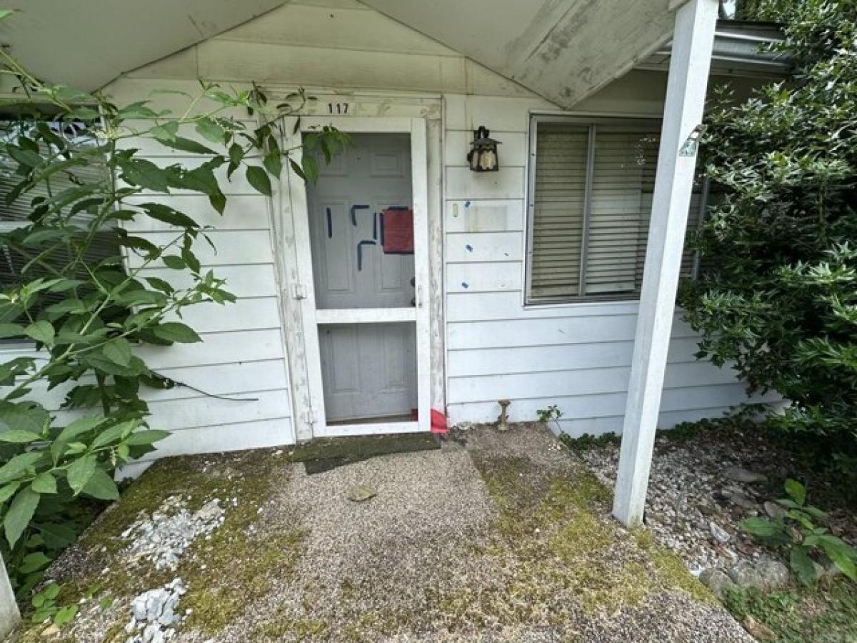 Picture of Home For Sale in Hot Springs, Arkansas, United States