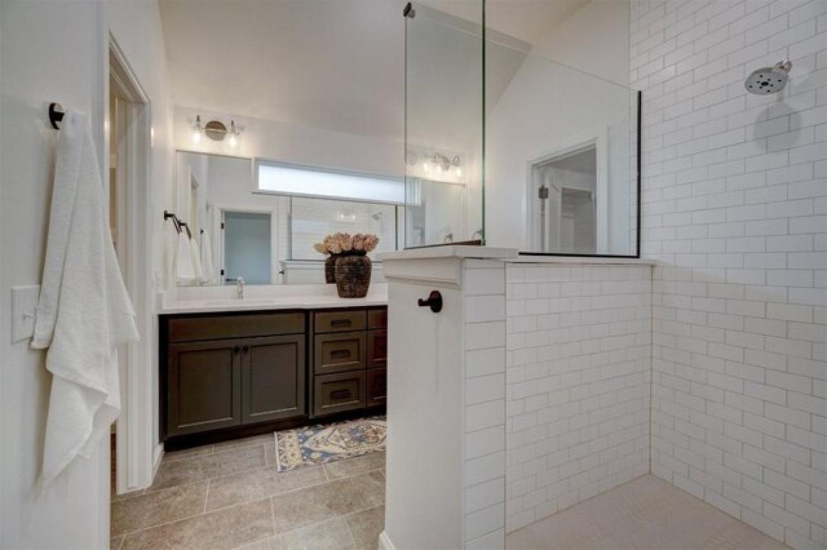 Picture of Home For Sale in Norman, Oklahoma, United States