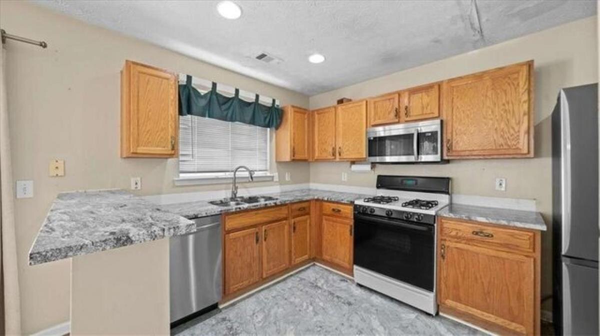 Picture of Home For Sale in Woodstock, Georgia, United States