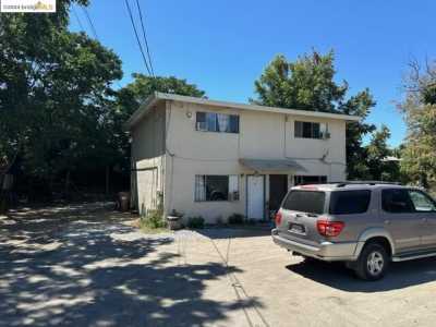 Home For Sale in Antioch, California