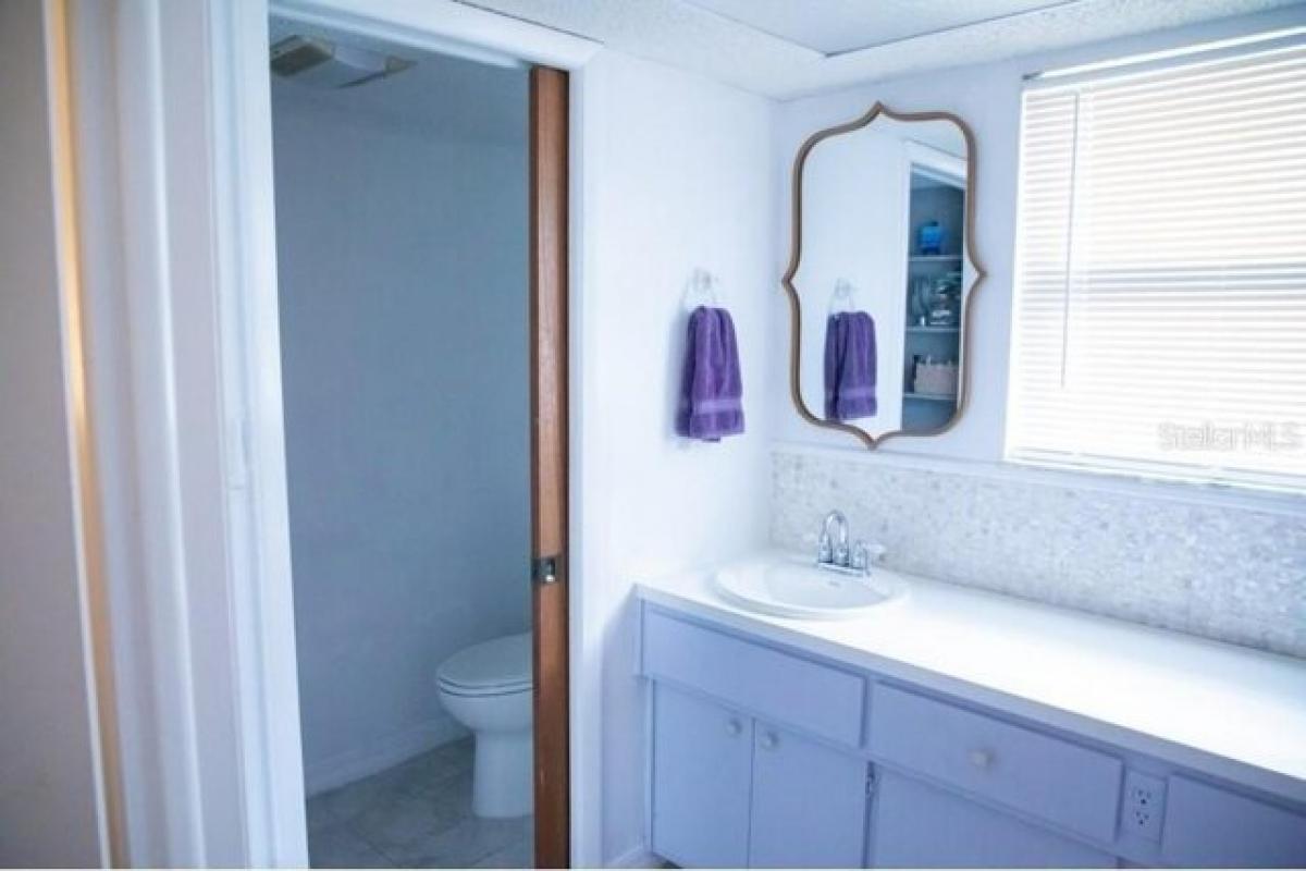 Picture of Home For Sale in New Port Richey, Florida, United States