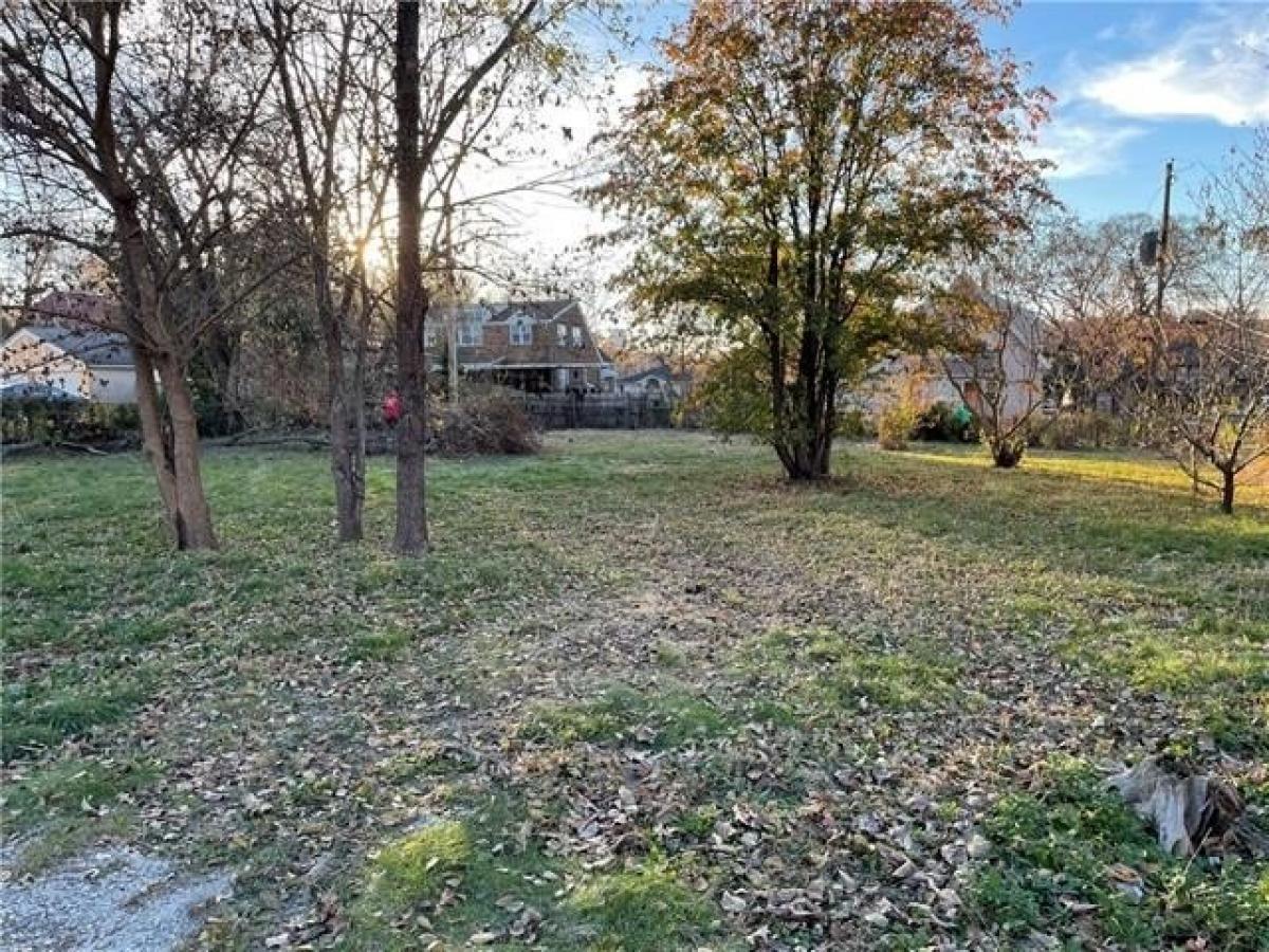 Picture of Residential Land For Sale in Kansas City, Missouri, United States