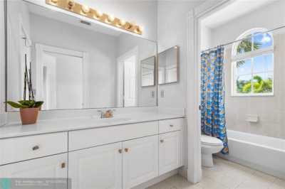 Home For Sale in Coral Springs, Florida