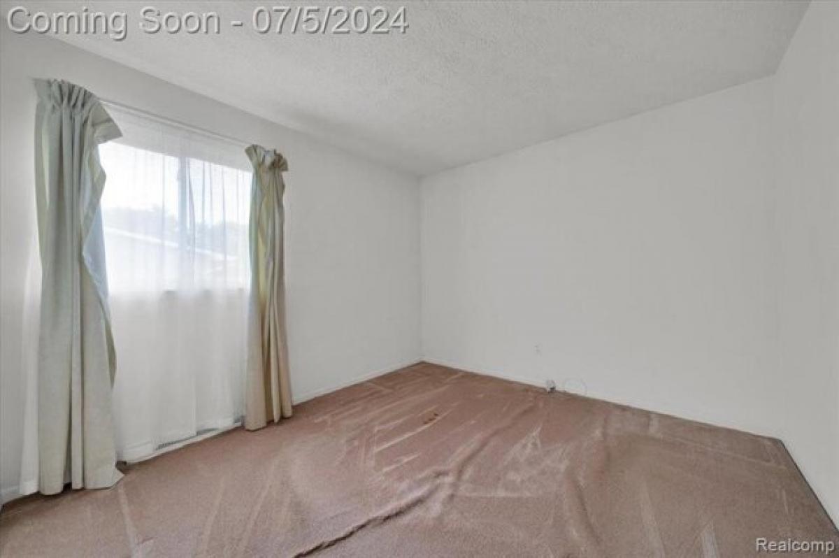 Picture of Home For Sale in Howell, Michigan, United States