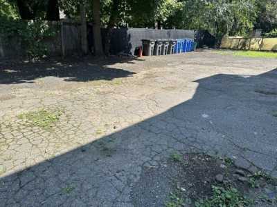 Apartment For Rent in 