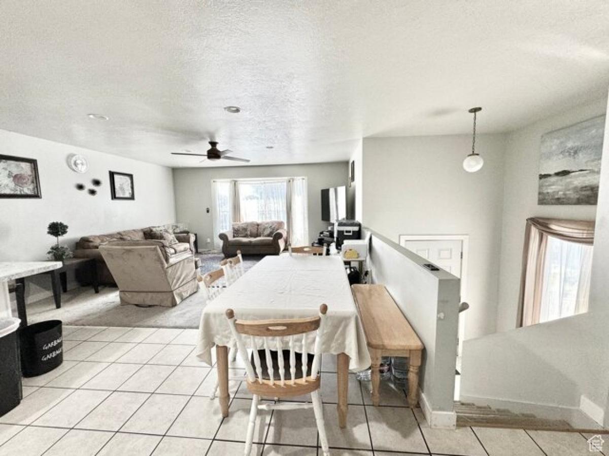 Picture of Home For Sale in West Valley City, Utah, United States