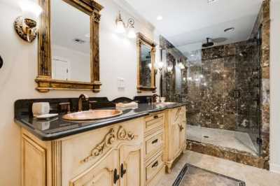 Home For Sale in Murfreesboro, Tennessee