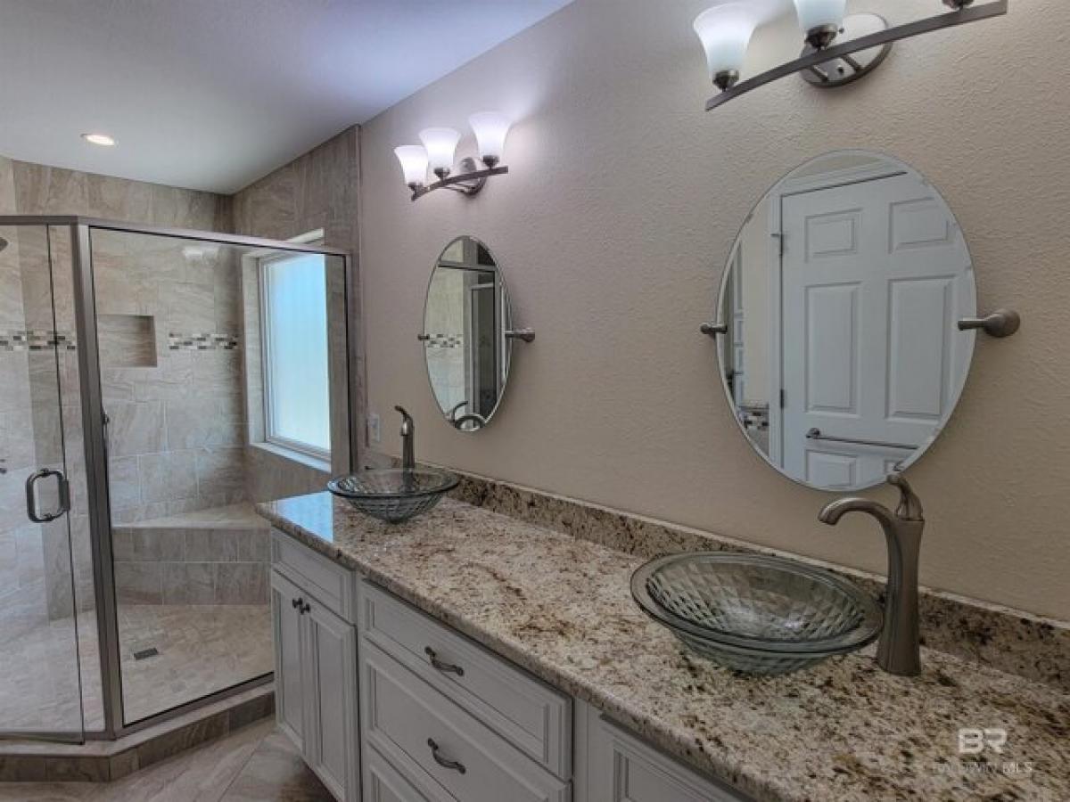 Picture of Home For Sale in Orange Beach, Alabama, United States