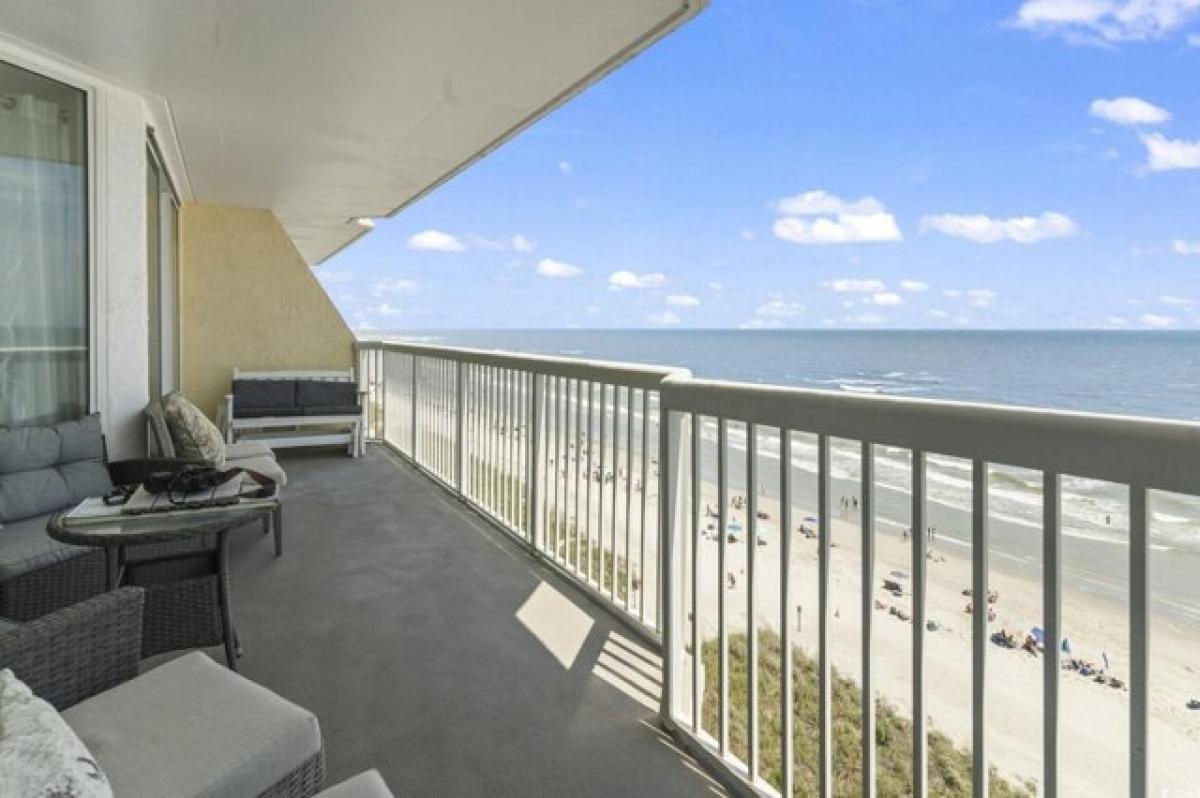 Picture of Home For Sale in North Myrtle Beach, South Carolina, United States