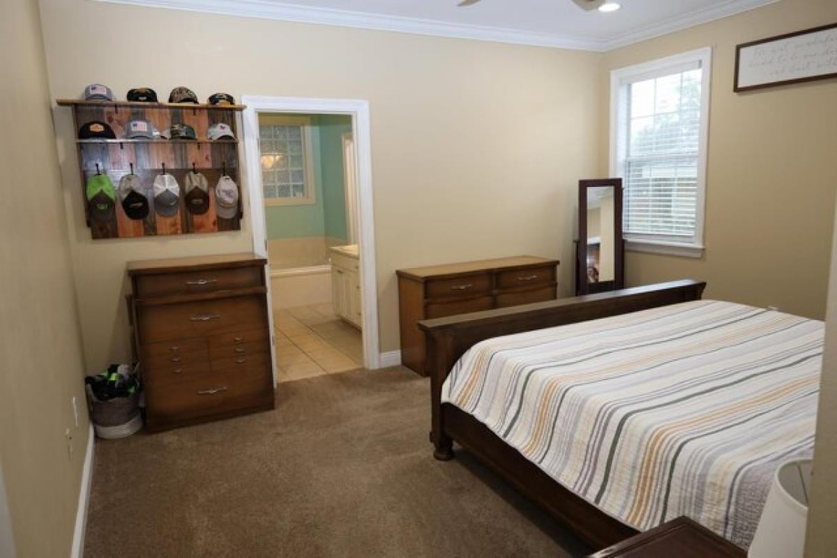 Picture of Home For Sale in Hattiesburg, Mississippi, United States