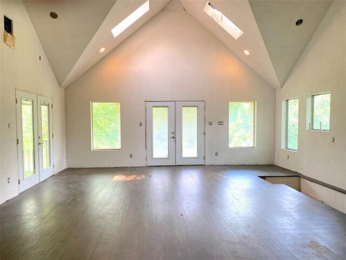 Picture of Home For Sale in Missouri City, Texas, United States