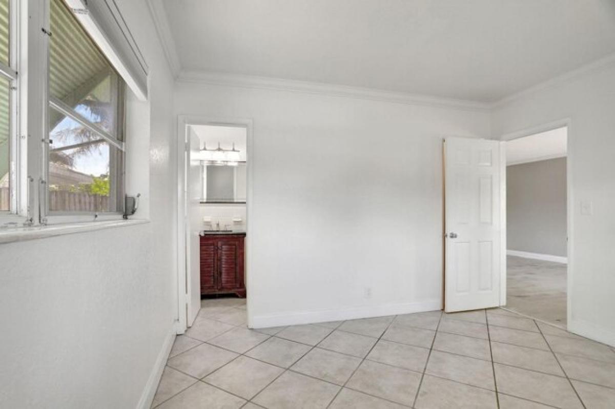 Picture of Home For Sale in Pompano Beach, Florida, United States