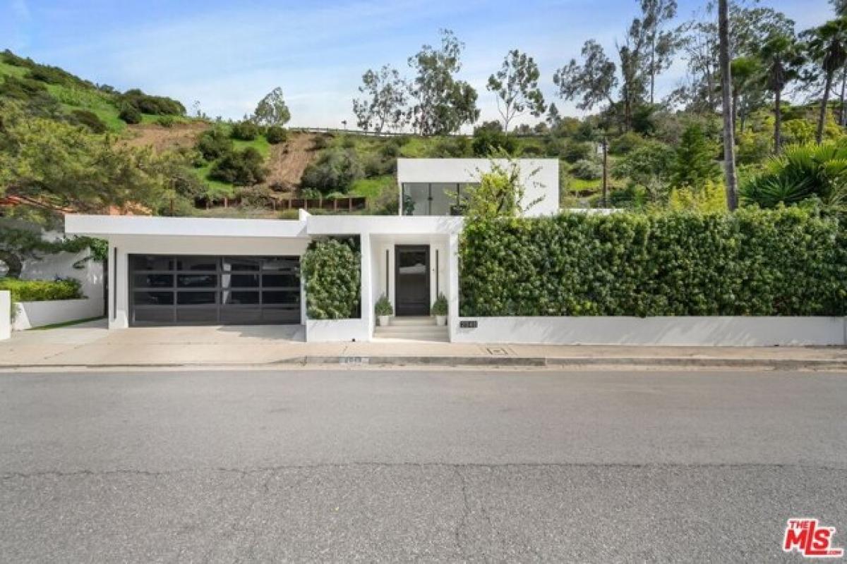 Picture of Home For Sale in Beverly Hills, California, United States