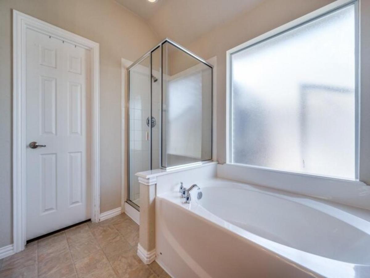 Picture of Home For Sale in McKinney, Texas, United States