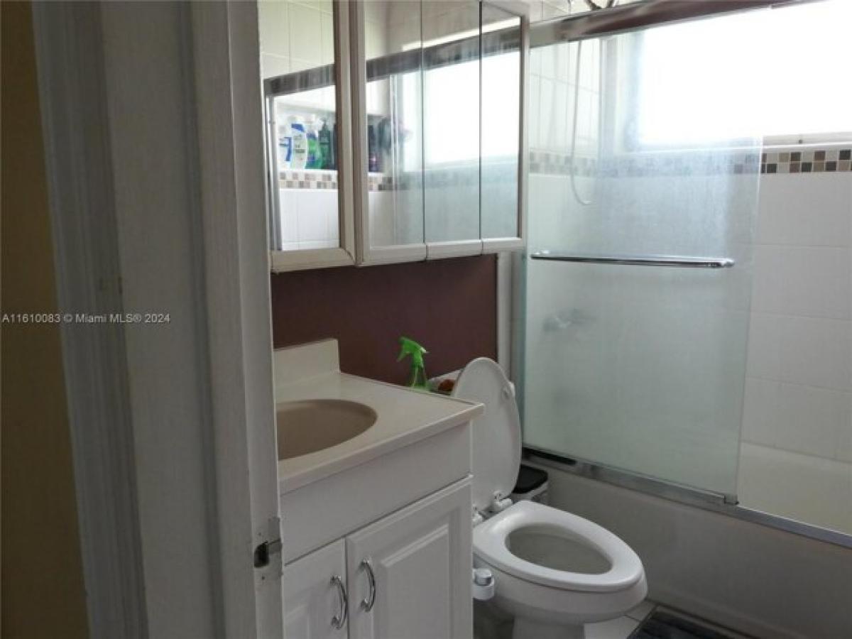 Picture of Home For Sale in Tamarac, Florida, United States